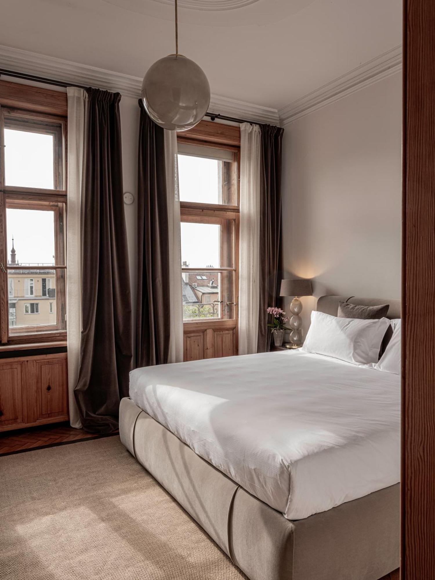 Luxury Palais Des Arts Praga